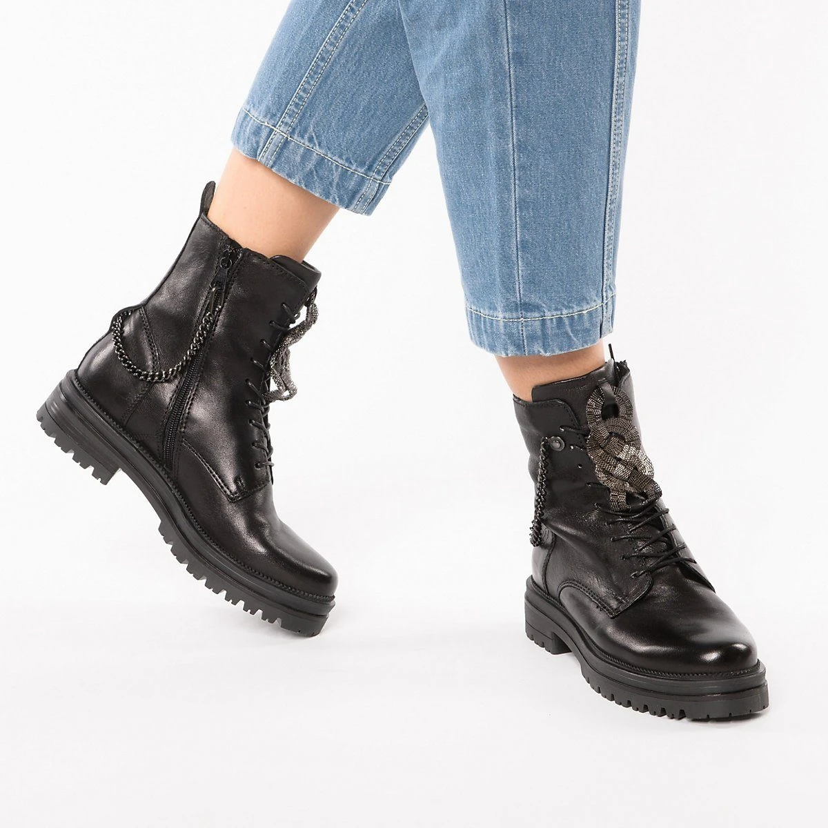 JOLANA & FENENA »J&F Schnürstiefeletten Mit Kettendetail« Schnürstiefelette 2 JOLANA & FENENA »J&F Schnürstiefeletten Mit Kettendetail« Schnürstiefelette – Bild 2