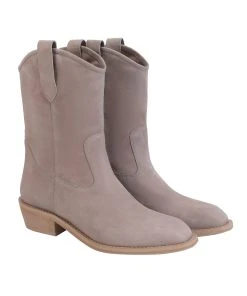 Ekonika »ALLA PUGACHOVA« Stiefel Aus Samtigen Velours -Waldläufer Verkaufsgeschäft 2bf9aeb2 4222 5301 8279 576f2b904af2 scaled