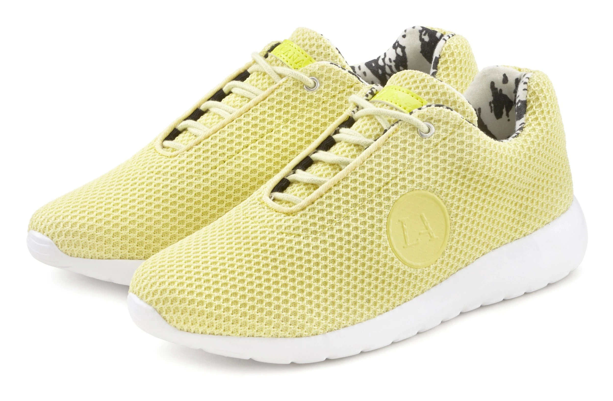 LASCANA ACTIVE Sneaker Mit Wohlfühlinnensohle VEGAN 1 LASCANA ACTIVE Sneaker Mit Wohlfühlinnensohle VEGAN