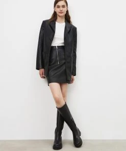 Ekonika Stiefel Plateau-Sohle -Waldläufer Verkaufsgeschäft eb702e1d 3625 5d1a 82e5 1651007b7136 scaled